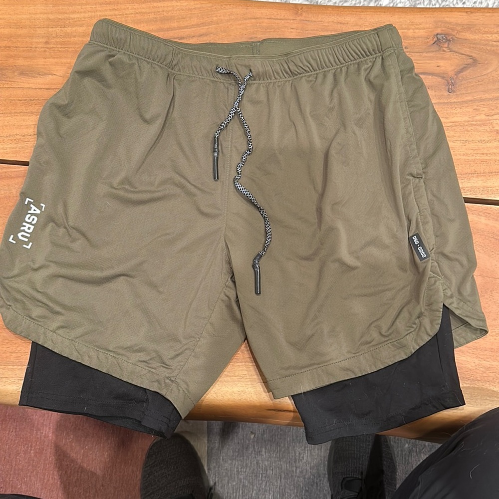 ASRV lined training shorts. Size large. Olive green with a black liner.